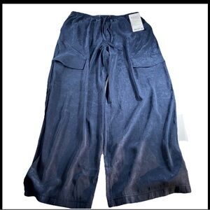 Lululemon Satin Cargo Pants Womens L Navy Relaxed Fit Drawstring MR NWT